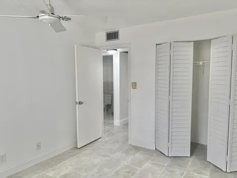 239 Sussex L West Palm Beach FL 33417
