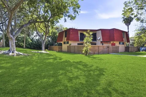 8135 Severn Drive Boca Raton FL 33433