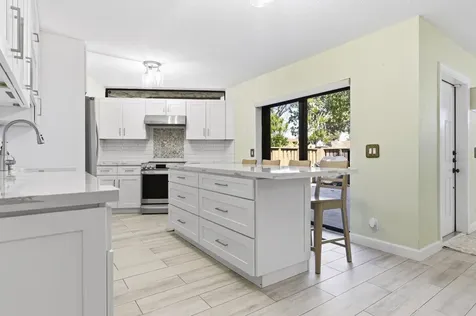 8135 Severn Drive Boca Raton FL 33433