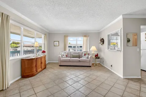 126 Kingswood F West Palm Beach FL 33417