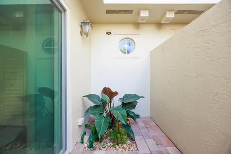 17276 Boca Club Boulevard Boca Raton FL 33487