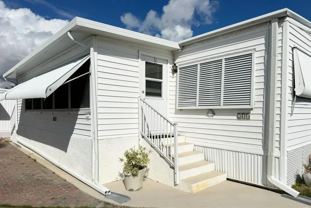 204 Palm Drive Briny Breezes FL 33435