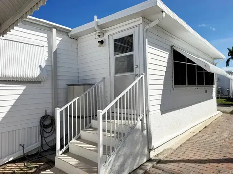 204 Palm Drive Briny Breezes FL 33435