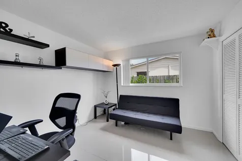 4531 Ne 4th Avenue Boca Raton FL 33431