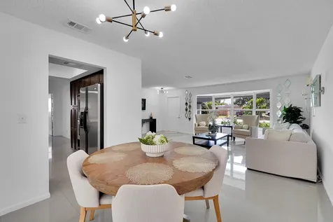 4531 Ne 4th Avenue Boca Raton FL 33431