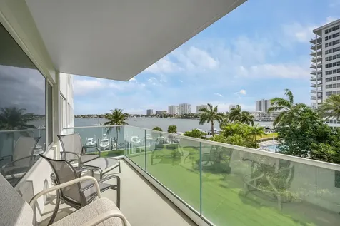 701 E Camino Real Boca Raton FL 33432