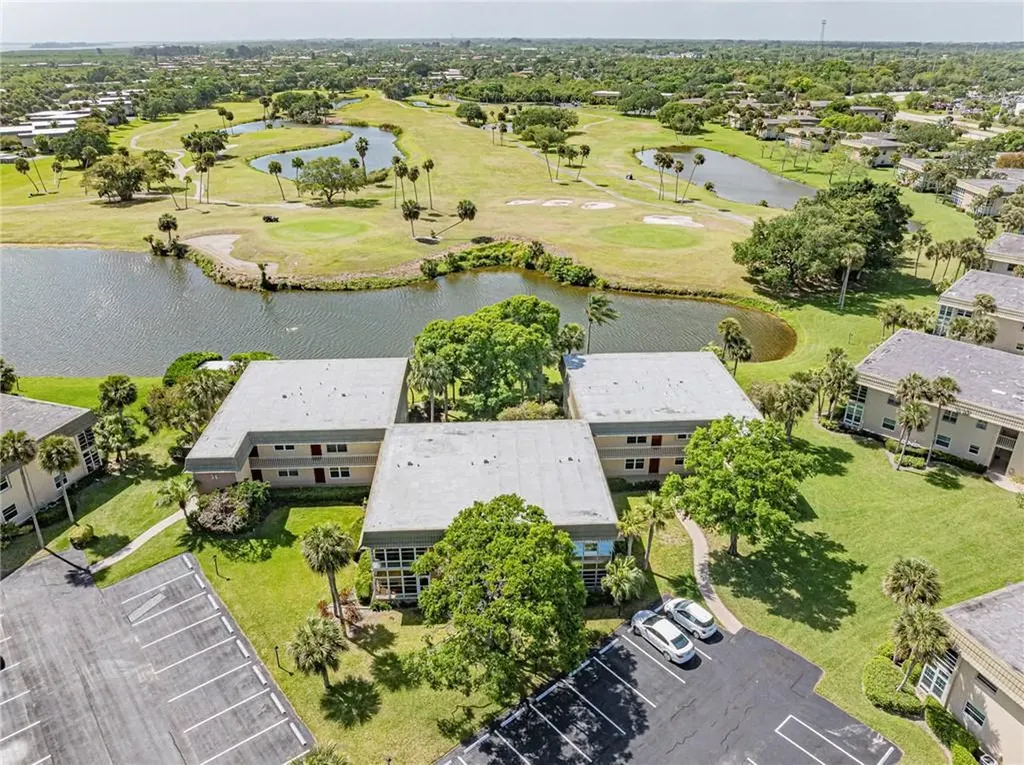 34 Vista Gardens Trail Vero Beach FL 32962