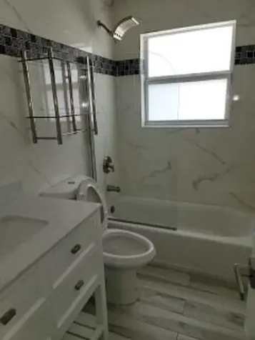 850 W Camino Real Boca Raton FL 33486