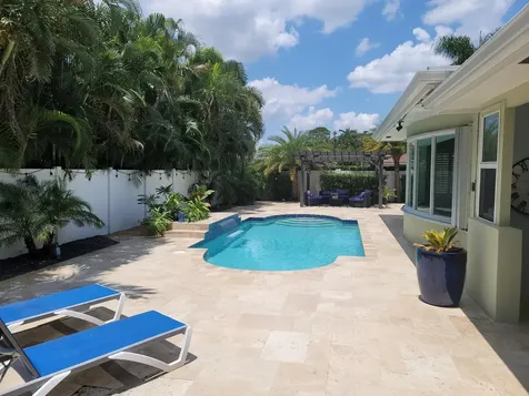 850 W Camino Real Boca Raton FL 33486