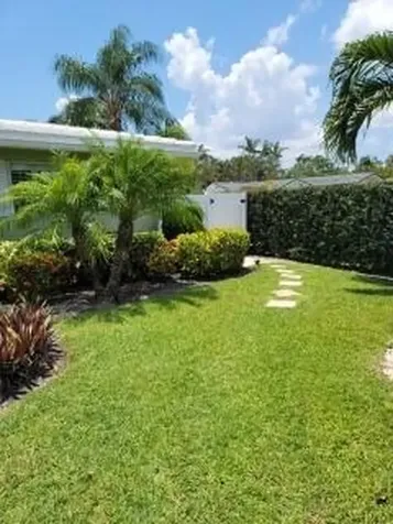 850 W Camino Real Boca Raton FL 33486