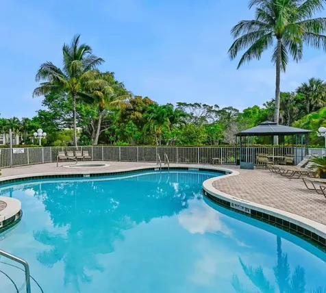 500 Egret Circle Delray Beach FL 33444