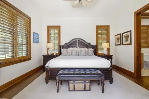 398 S Beach Road Jupiter Island FL 33455