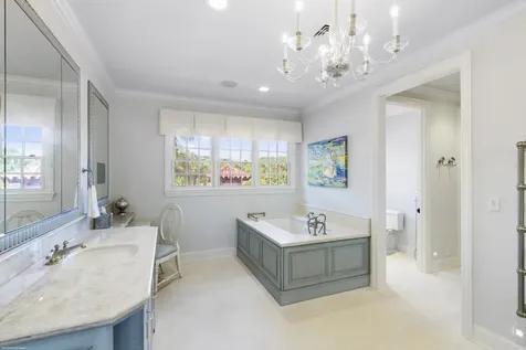 398 S Beach Road Jupiter Island FL 33455