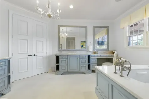 398 S Beach Road Jupiter Island FL 33455