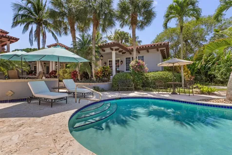 398 S Beach Road Jupiter Island FL 33455