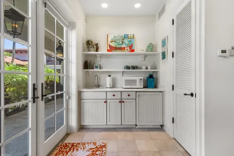 398 S Beach Road Jupiter Island FL 33455