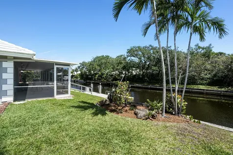 1000 Sw Mulberry Way Boca Raton FL 33486