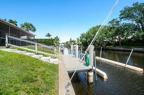 1000 Sw Mulberry Way Boca Raton FL 33486