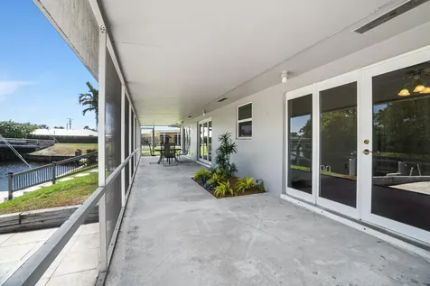 1000 Sw Mulberry Way Boca Raton FL 33486