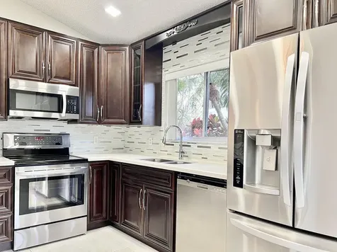 7608 Pinewalk Drive Margate FL 33063