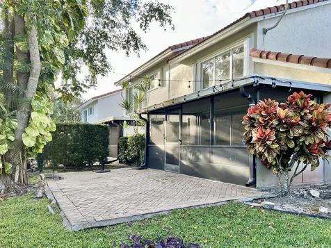 7608 Pinewalk Drive Margate FL 33063