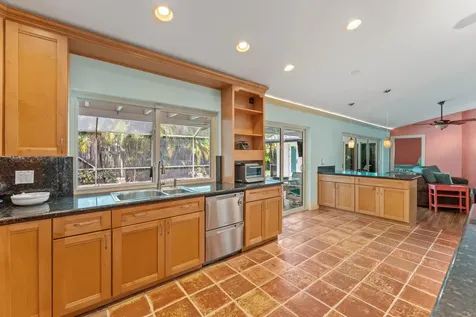 2501 Nw 38th Street Boca Raton FL 33434