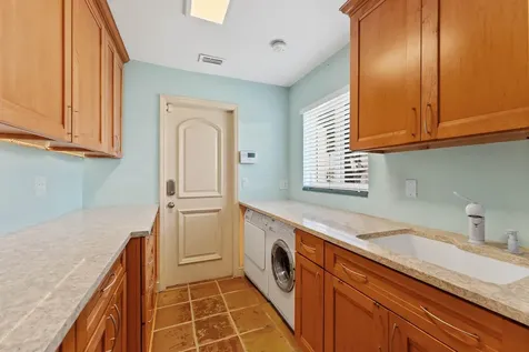 2501 Nw 38th Street Boca Raton FL 33434