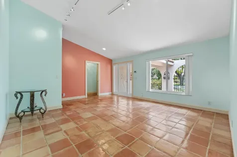 2501 Nw 38th Street Boca Raton FL 33434
