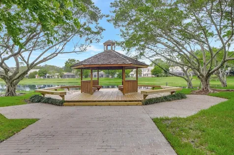 2416 Nw 32nd Street Boca Raton FL 33431