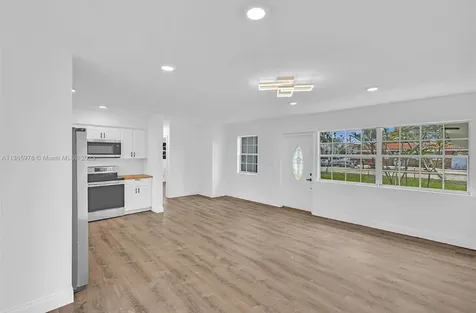 1150 Sw 46th Avenue Plantation FL 33317