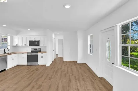 1150 Sw 46th Avenue Plantation FL 33317