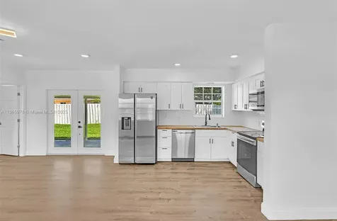 1150 Sw 46th Avenue Plantation FL 33317