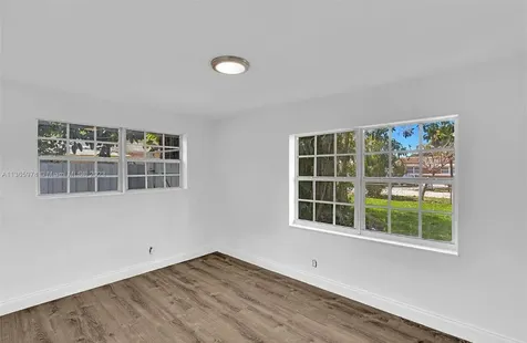 1150 Sw 46th Avenue Plantation FL 33317