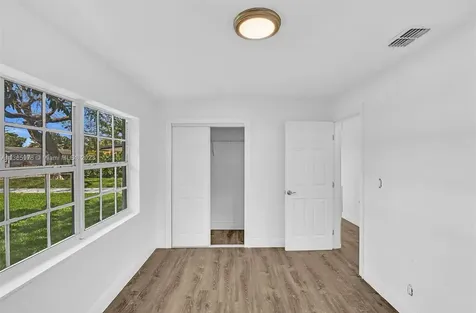 1150 Sw 46th Avenue Plantation FL 33317