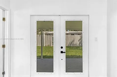 1150 Sw 46th Avenue Plantation FL 33317