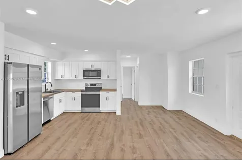 1150 Sw 46th Avenue Plantation FL 33317