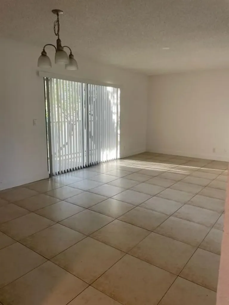 1521 Windorah Way West Palm Beach FL 33411