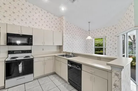 10001 Country Brook Road Boca Raton FL 33428