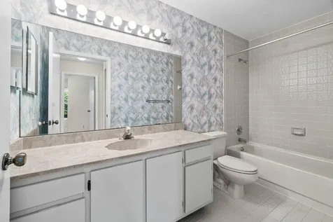 10001 Country Brook Road Boca Raton FL 33428