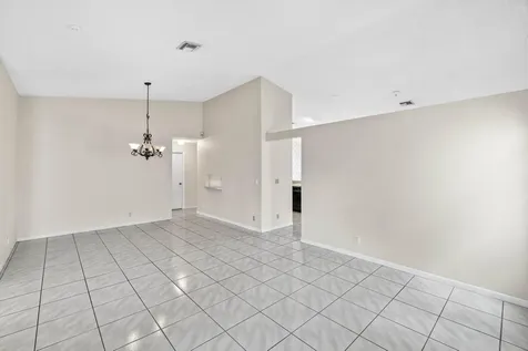 10001 Country Brook Road Boca Raton FL 33428