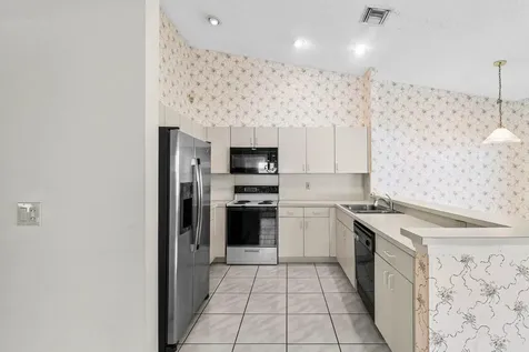10001 Country Brook Road Boca Raton FL 33428