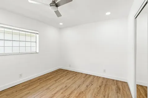 8302 Nw 59th Court Tamarac FL 33321