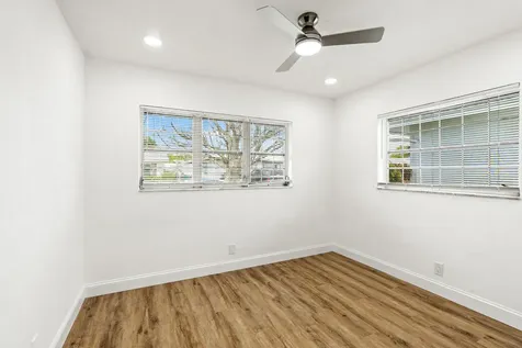 8302 Nw 59th Court Tamarac FL 33321