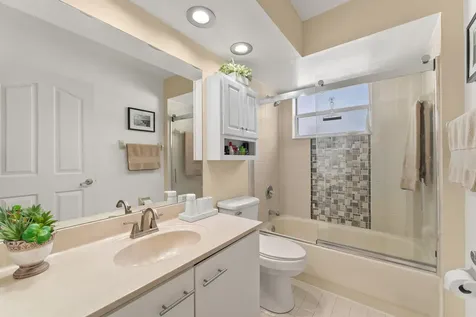 2210 Nw 20th Avenue Stuart FL 34994