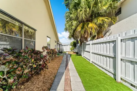 2210 Nw 20th Avenue Stuart FL 34994