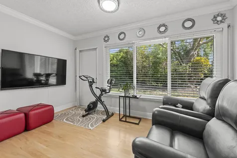 9185 Flynn Circle Boca Raton FL 33486