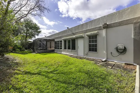 9185 Flynn Circle Boca Raton FL 33486
