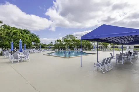 9185 Flynn Circle Boca Raton FL 33486
