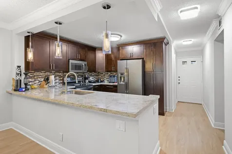 9185 Flynn Circle Boca Raton FL 33486