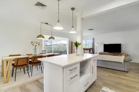 343 Yorktowne Circle Atlantis FL 33462